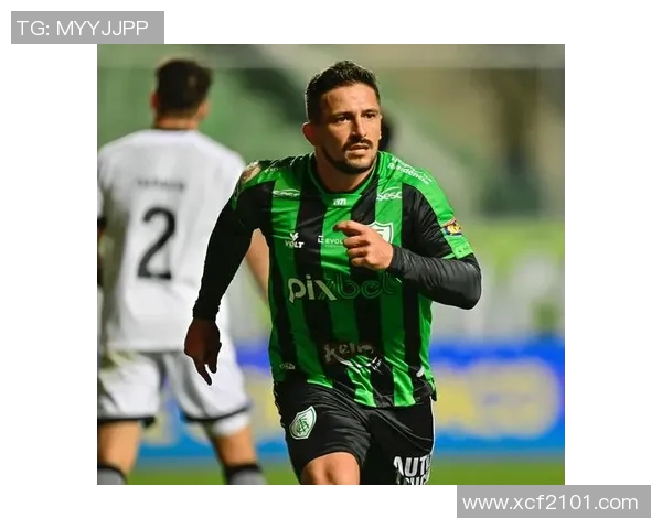 米美洲与帕尔梅拉的激烈对决揭示足球战术与团队精神的较量 米美洲与帕尔梅拉的激烈对决揭示足球战术与团队精神的较量