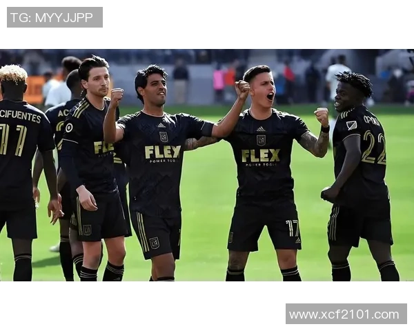 纽约城与休斯敦迪纳摩比赛分析及战术对比探讨 纽约城与休斯敦迪纳摩比赛分析及战术对比探讨